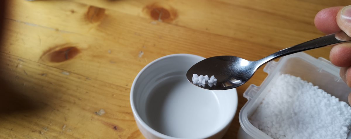 Comment faire une solution saline maison en 2 minutes pour laver le nez